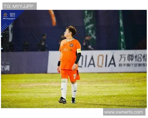 2018年世界足坛巨星风云盘点那些闪耀绿茵场的传奇人物