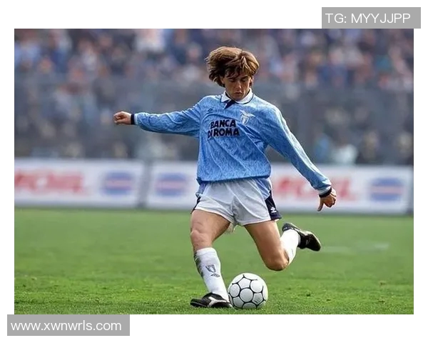 足球历史十大左前卫球星盘点及其辉煌成就解析