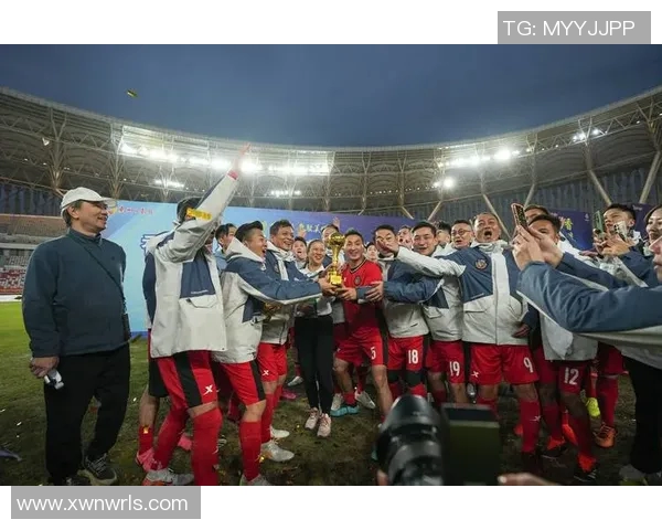 主场被球迷嘘声四起的足球明星们如何面对压力重重的困境