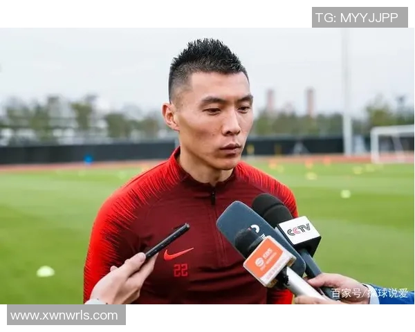 山东足球球星成长历程与辉煌瞬间全面解读